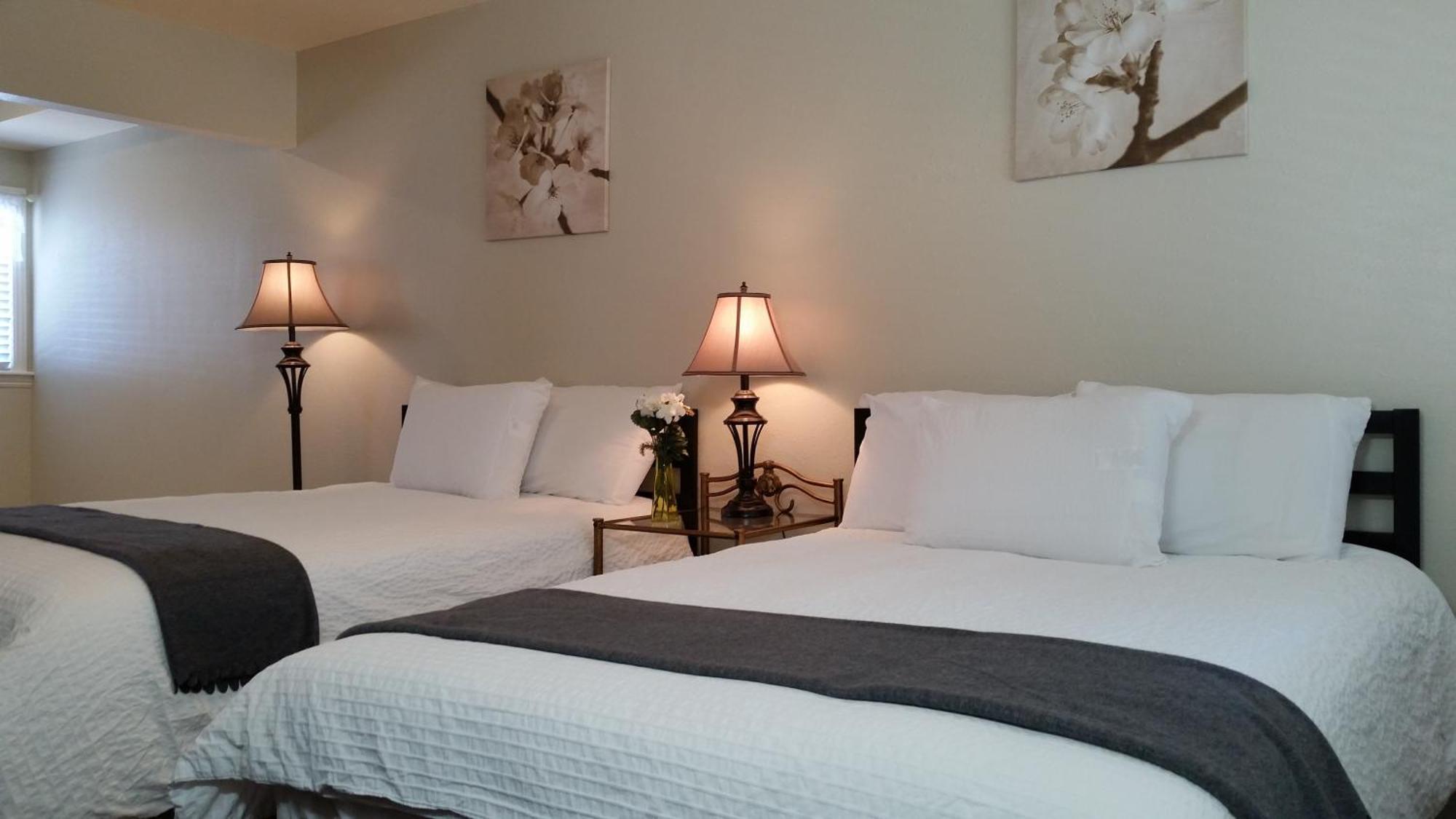El Rancho Motel Bishop Chambre photo